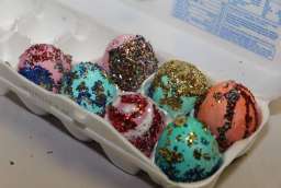 Kolorowanie jajek wielkanocnych w Polskiej Szkole, 19 marca / Easter eggs coloring in the Polish School, Mar 19, 2016